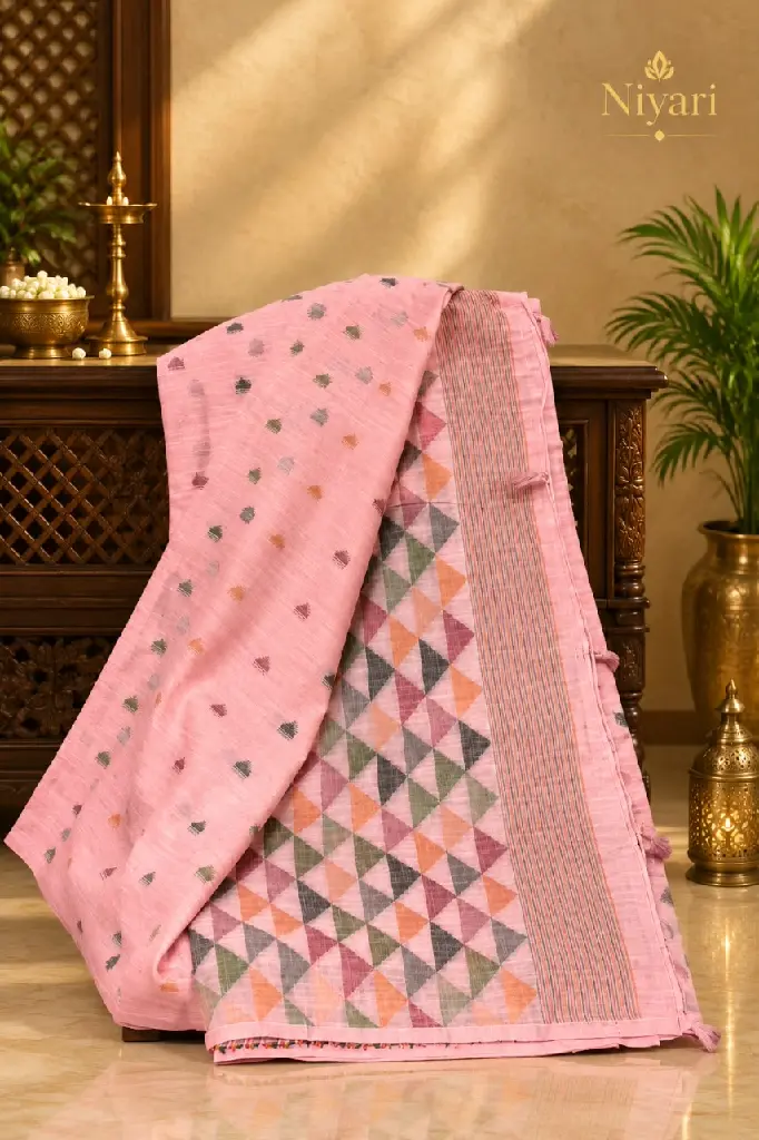 linen saare 3.webp